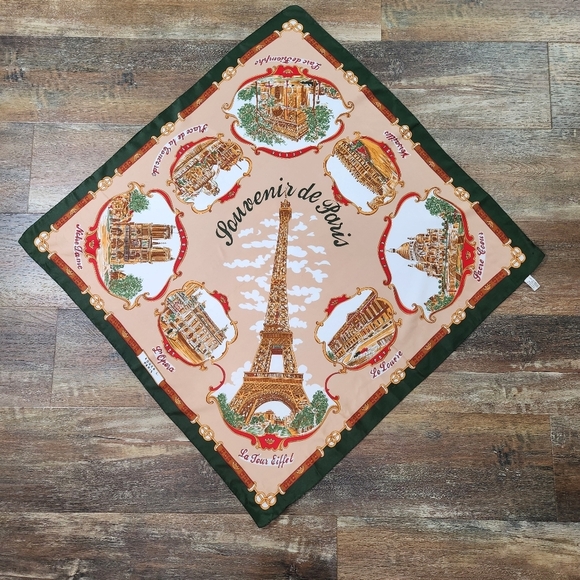 VINTAGE SOUVENIR DE PARIS ICONIC PLACES MADE IN ITALY SCARF - Picture 1 of 9